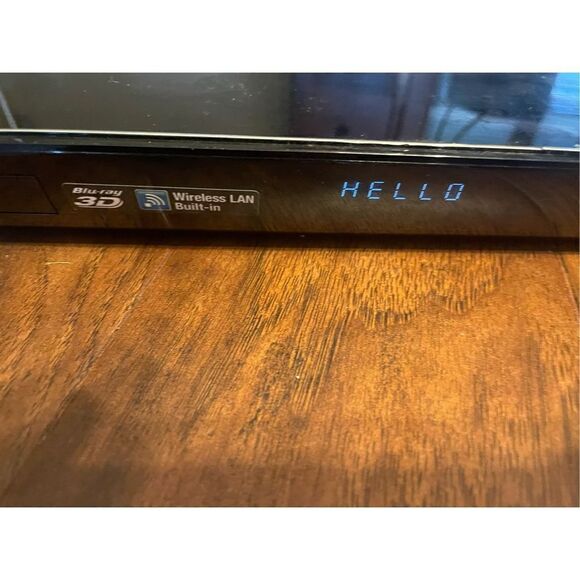 SONY BDP-S590 3D Blu-Ray Disc Digital Video DVD Player NO Remote  - Tested Works - Picture 1 of 13